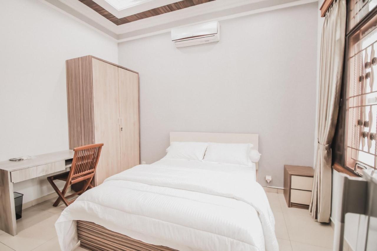Stay Inn Pasteur Bandung, Husein Sastranegara Airport Exterior foto